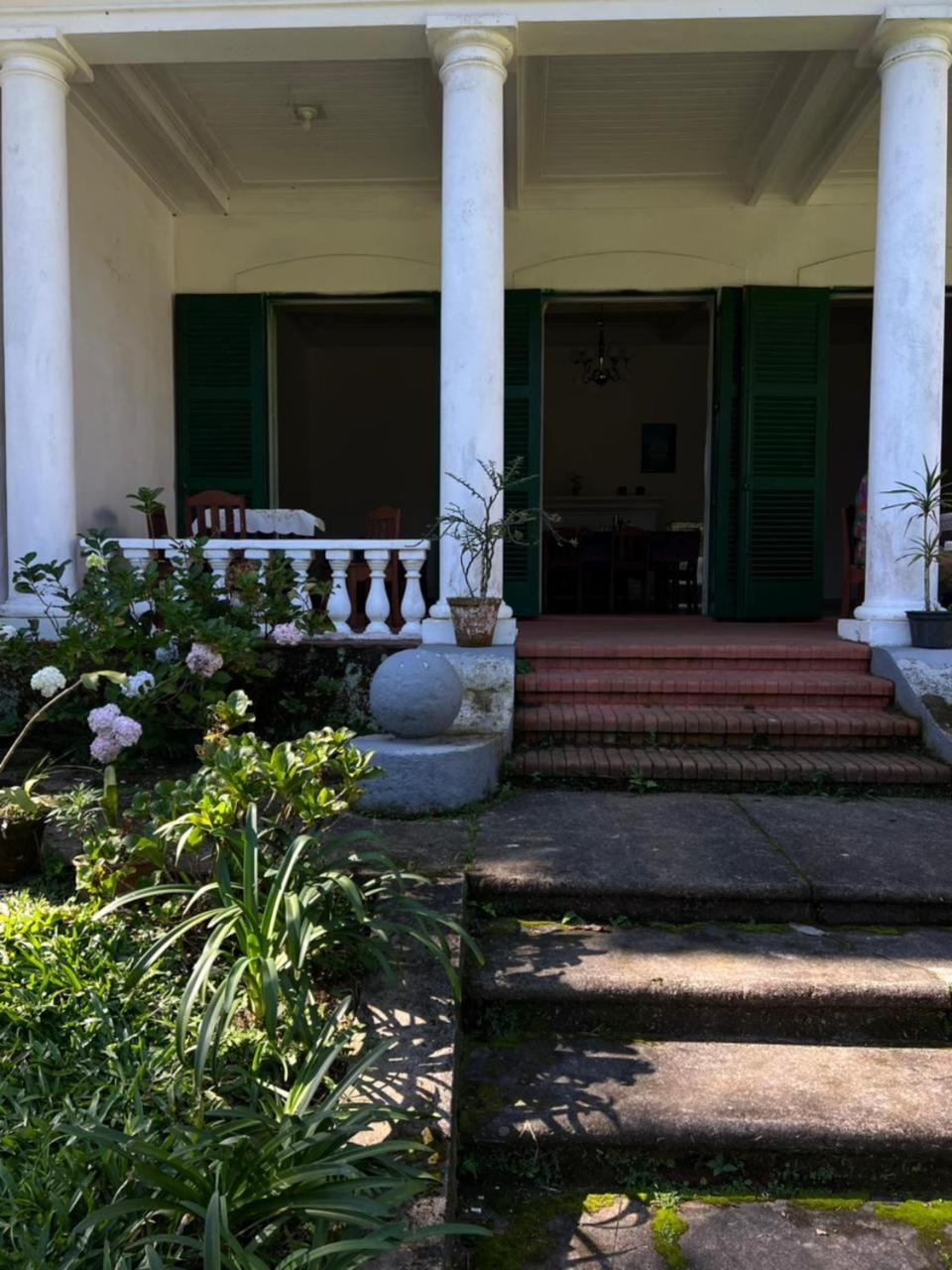 Pousada Inaya Petrópolis Εξωτερικό φωτογραφία